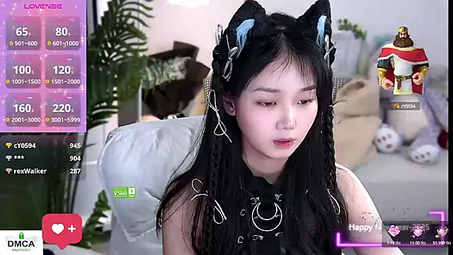Snapshot of Sheep-1 chatting on January 3, 1:47 pm Sheep-1 online show from January 3, 1:47 pm
