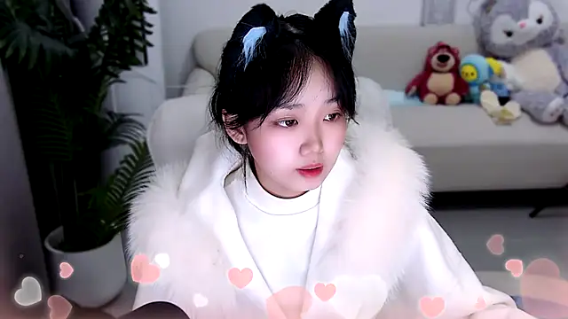 Snapshot of Sheep-1 chatting on March 9, 12:42 pm Sheep-1 online show from March 9, 12:42 pm