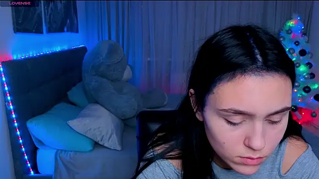 CooperAllana online show from December 23, 8:33 am