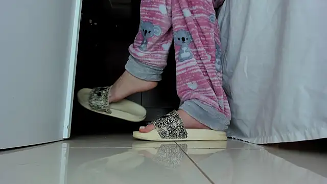 sherilkwang19tv online show from October 6, 12:30 am