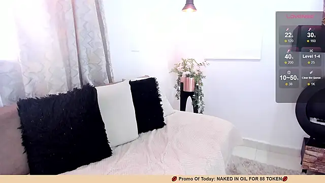 ebbafernandez  online show from March 14, 5:57 pm