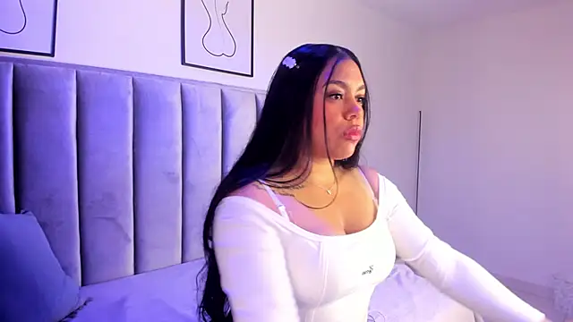 Laiia Page online show from November 29, 11:46 am