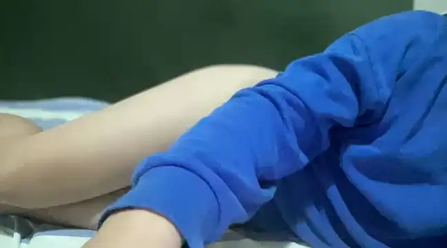 alarasissy online show from December 11, 9:12 pm