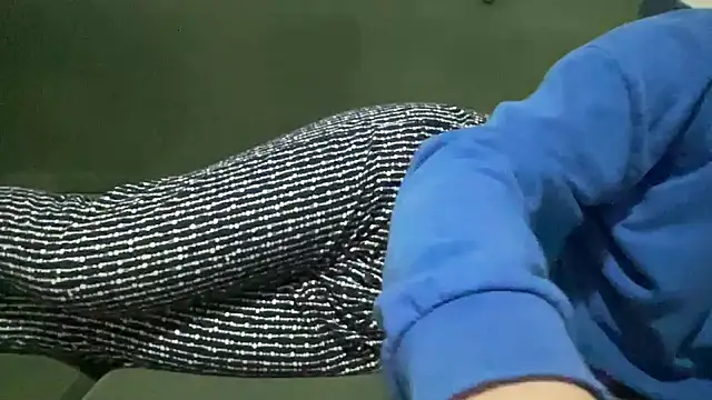 alarasissy online show from March 14, 3:26 am