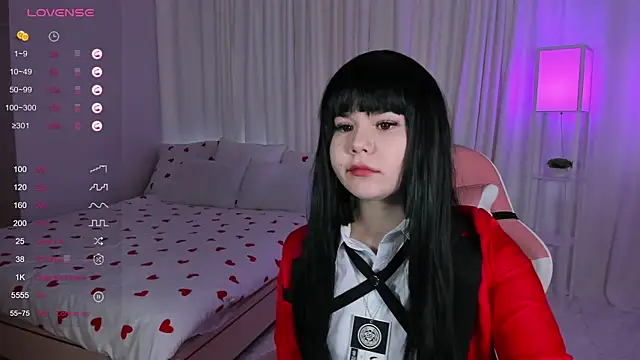 ClaireFaers  online show from January 30, 9:36 am