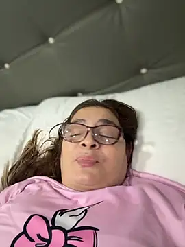 AntonellaAlondra4 online show from November 18, 4:06 am