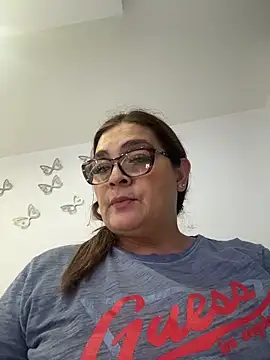 Snapshot of AntonellaAlondra4 chatting on February 26, 7:02 pm AntonellaAlondra4 online show from February 26, 7:02 pm