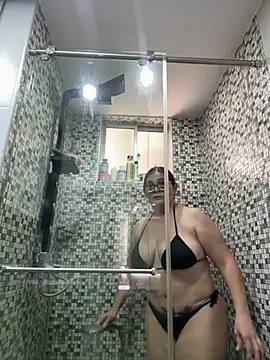 Snapshot of AntonellaAlondra4 chatting on June 10, 4:06 pm AntonellaAlondra4 online show from June 10, 4:06 pm