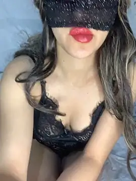 Snapshot of senoritaseno chatting on January 22, 7:14 am senoritaseno online show from January 22, 7:14 am