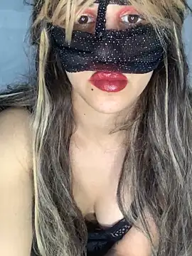 Snapshot of senoritaseno chatting on February 14, 8:26 pm senoritaseno online show from February 14, 8:26 pm