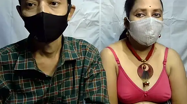 Snapshot of Pramila_Manish chatting on December 6, 5:11 pm Pramila Manish online show from December 6, 5:11 pm