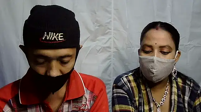 Snapshot of Pramila_Manish chatting on December 7, 12:13 pm Pramila Manish online show from December 7, 12:13 pm