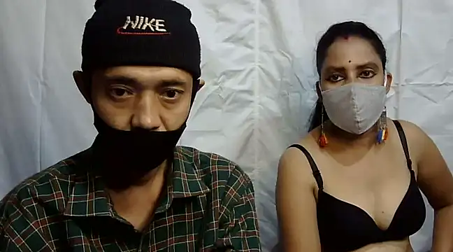 Snapshot of Pramila_Manish chatting on December 10, 5:55 pm Pramila Manish online show from December 10, 5:55 pm