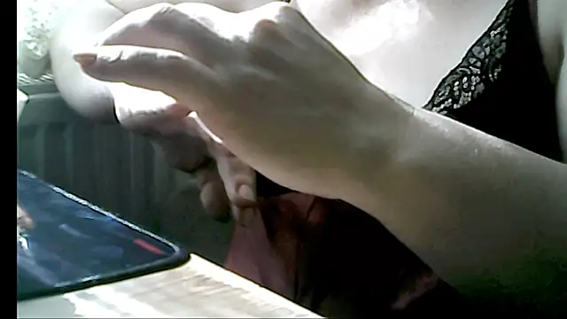 atesliolgun online show from March 21, 7:22 am