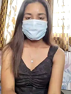 Snapshot of its_sophiaa chatting on December 10, 6:44 am its sophiaa online show from December 10, 6:44 am