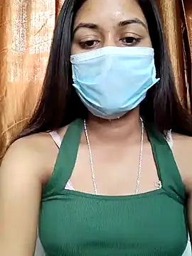 Snapshot of its_sophiaa chatting on January 3, 9:58 am its sophiaa online show from January 3, 9:58 am