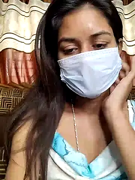 Snapshot of its_sophiaa chatting on January 11, 7:06 am its sophiaa online show from January 11, 7:06 am