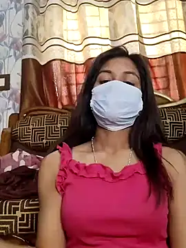Snapshot of its_sophiaa chatting on January 12, 9:51 am its sophiaa online show from January 12, 9:51 am