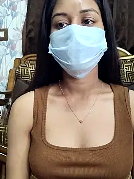 Snapshot of its_sophiaa chatting on February 26, 1:08 pm its sophiaa online show from February 26, 1:08 pm