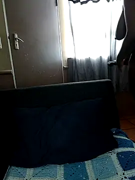 slimcate91 online show from April 10, 1:49 pm