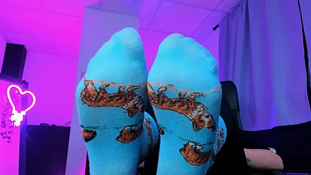 NielletaBlossom online show from February 21, 8:29 am