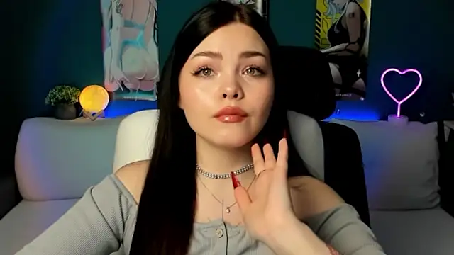 AkiraKatsu online show from January 18, 5:04 pm