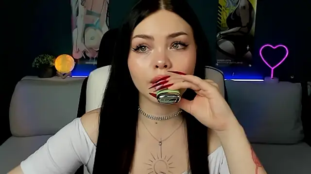 AkiraKatsu online show from February 1, 2:34 pm