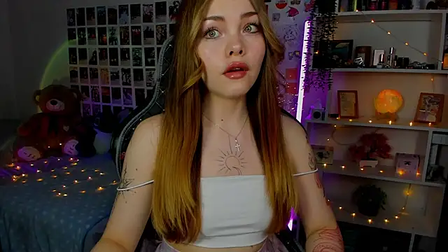 AkiraKatsu online show from September 24, 11:46 am