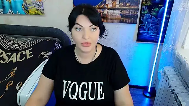 Lady Boom Wild  online show from September 23, 9:56 am