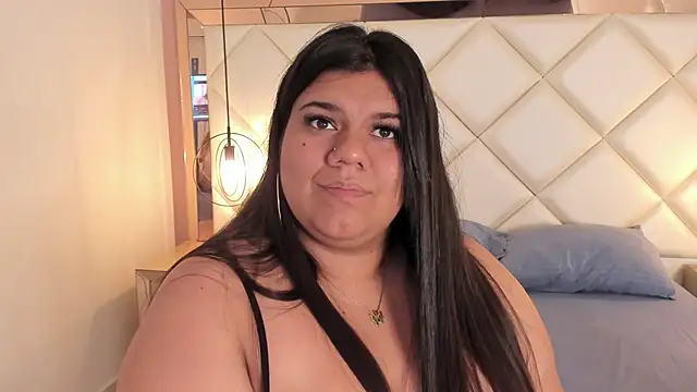 Snapshot of Any_Klartt chatting on December 11, 3:24 am Any Klartt online show from December 11, 3:24 am