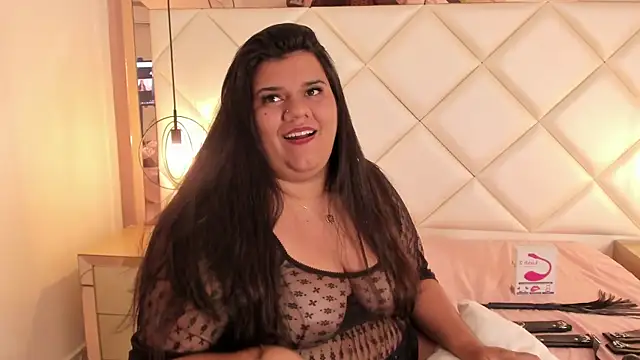 Snapshot of Any_Klartt chatting on December 13, 6:53 am Any Klartt online show from December 13, 6:53 am