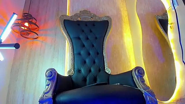 thaddeus king online show from February 24, 10:58 pm