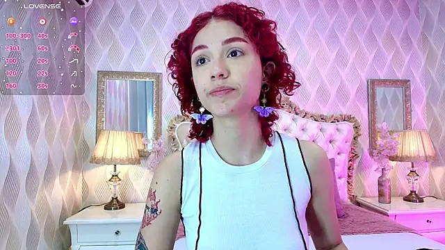 Snapshot of Ivy_Starr1 chatting on September 16, 2:29 pm Ivy Starr1 online show from September 16, 2:29 pm