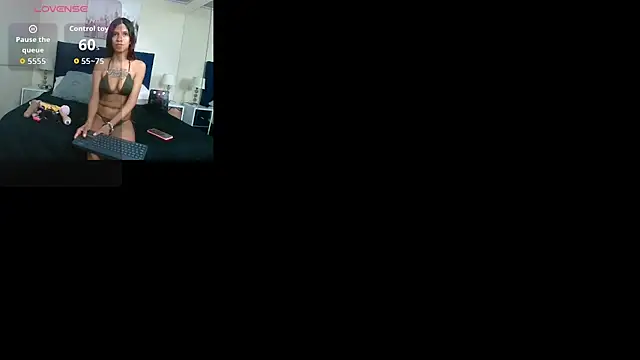 IssabellaJones online show from November 22, 3:38 am