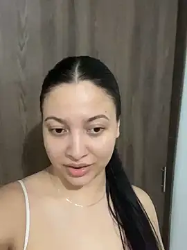 Snapshot of NathRossi chatting on February 20, 12:41 am NathRossi online show from February 20, 12:41 am