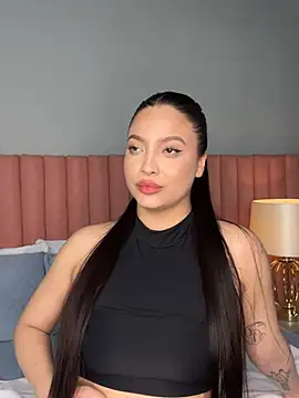 Snapshot of NathRossi chatting on February 21, 2:28 am NathRossi online show from February 21, 2:28 am