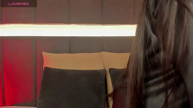 nicolle pierce online show from February 22, 12:29 pm