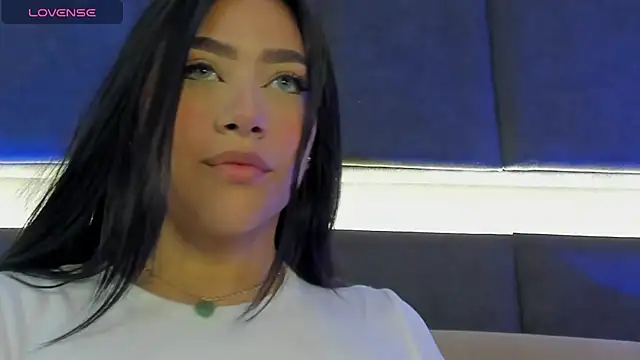 nicolle pierce online show from March 19, 1:07 pm