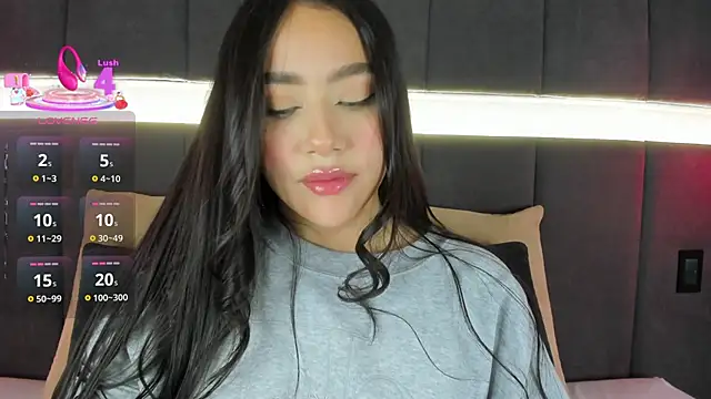 nicolle pierce online show from September 13, 1:00 pm