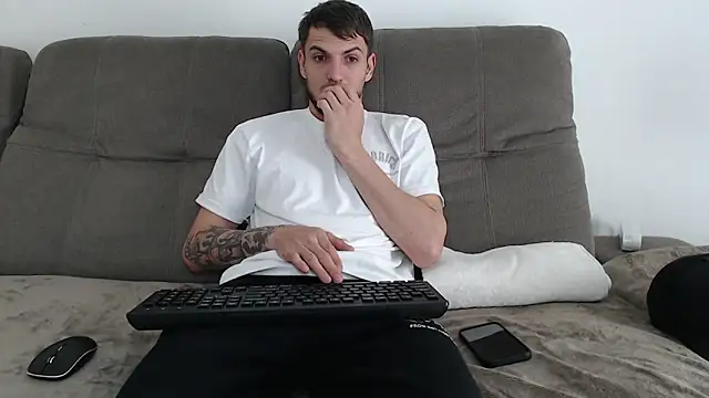 Your perfect boy online show from April 28, 5:34 am