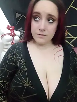 Snapshot of Gelena_Black chatting on February 19, 8:52 pm Gelena Black online show from February 19, 8:52 pm