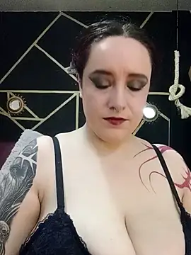 Snapshot of Gelena_Black chatting on March 12, 6:55 pm Gelena Black online show from March 12, 6:55 pm