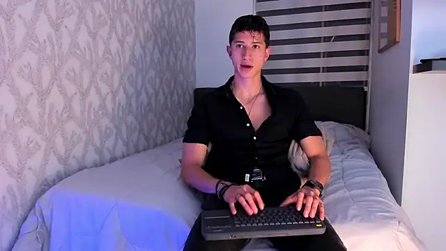 Dorianmistery2322  online show from February 6, 3:27 am