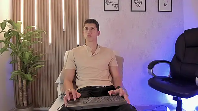 Dorianmistery2322  online show from February 3, 4:10 am