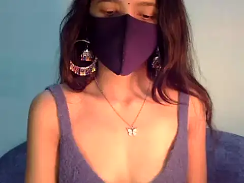 Snapshot of Cute_Alaina chatting on January 14, 5:40 am Cute Alaina online show from January 14, 5:40 am