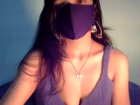Snapshot of Cute_Alaina chatting on January 18, 10:49 pm Cute Alaina online show from January 18, 10:49 pm