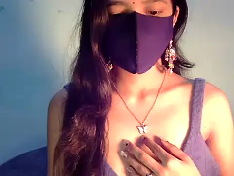 Snapshot of Cute_Alaina chatting on January 26, 10:46 pm Cute Alaina online show from January 26, 10:46 pm