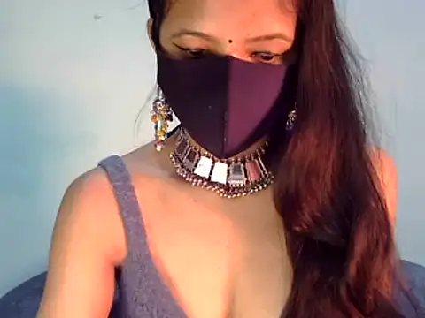 Snapshot of Cute_Alaina chatting on February 15, 5:41 am Cute Alaina online show from February 15, 5:41 am