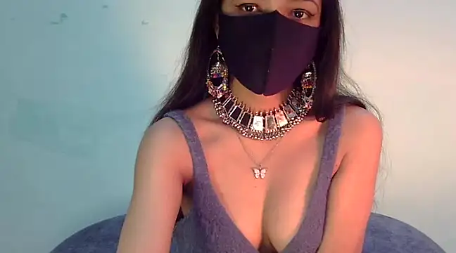 Snapshot of Cute_Alaina chatting on February 17, 1:47 am Cute Alaina online show from February 17, 1:47 am