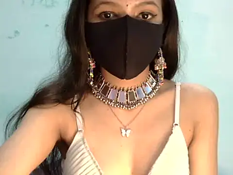 Snapshot of Cute_Alaina chatting on February 27, 7:01 am Cute Alaina online show from February 27, 7:01 am
